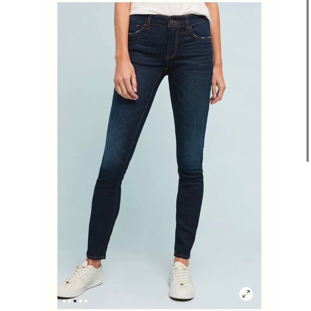 Pilcro mid-rise skinny jean NWT